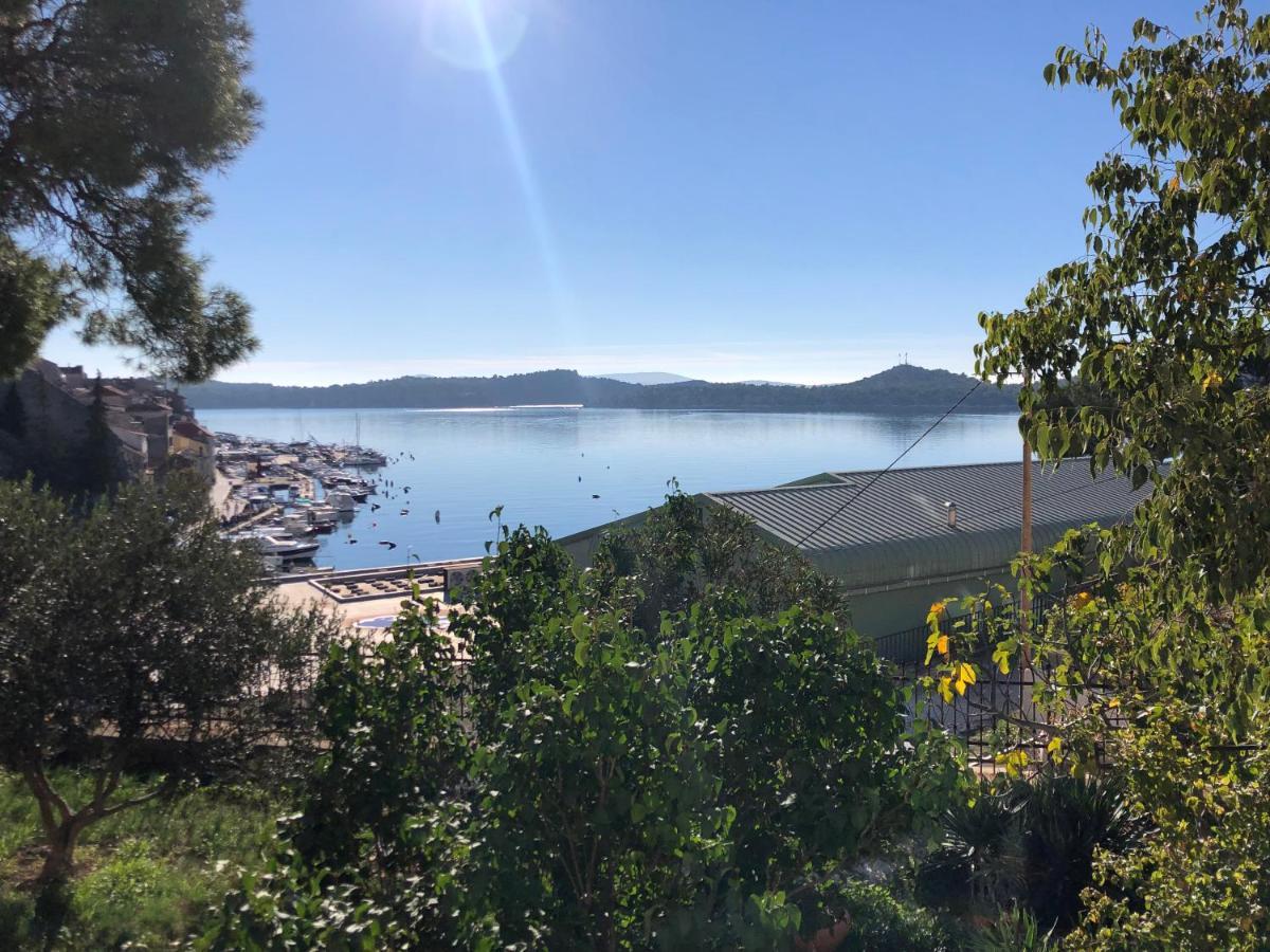 Apartment Val With Sea View Šibenik Exteriör bild